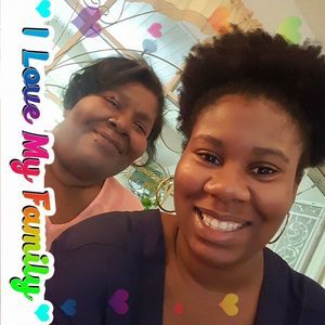 Meet your Posher, Johnnette